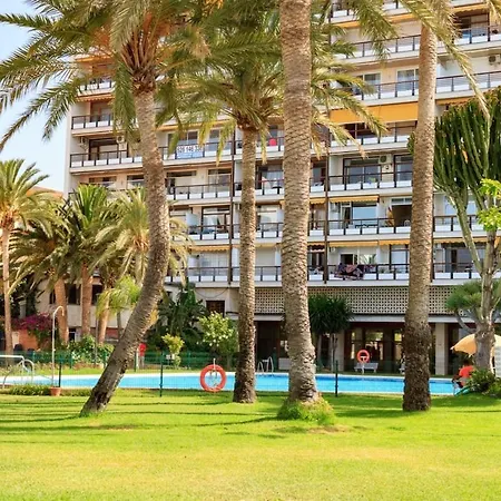 Апартаменти Santa Clara Views