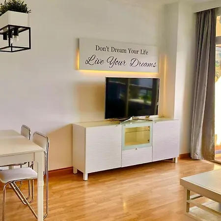 Santa Clara Views * Τορρεμολίνος