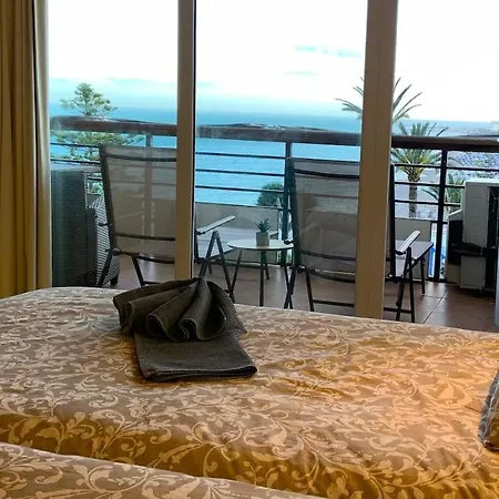 Santa Clara Views Апартаменти *
